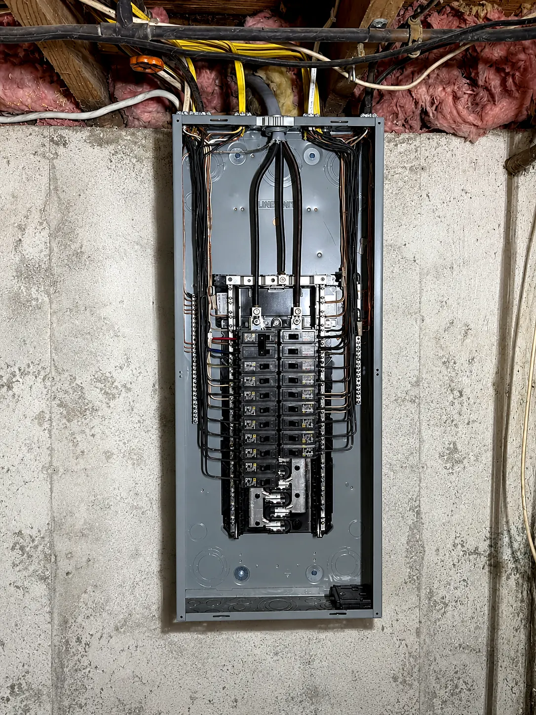 Residential electrical panel replacement